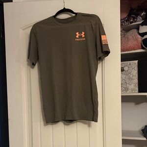 Under Armour Men's Khaki T-Shirt with Neon Orange Details